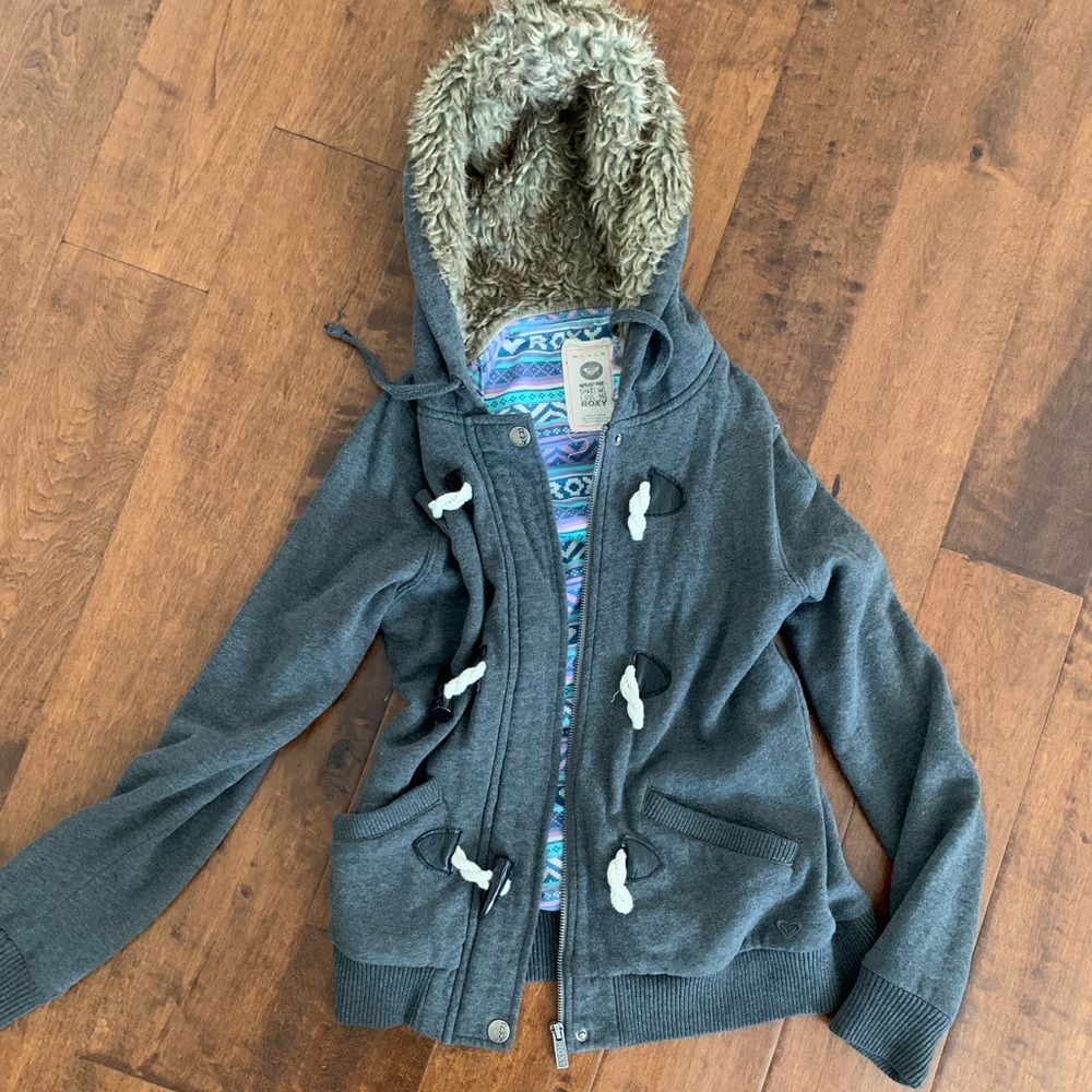 Roxy gray toggle button faux fur hoodie XS Small